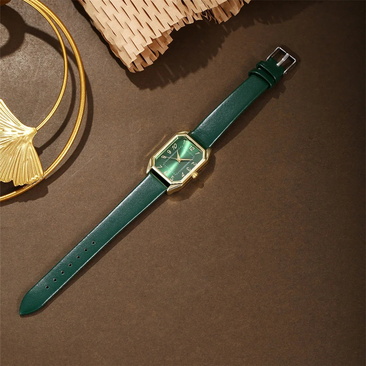 Élégance Carrée – Coffret Montre & Bijoux pour Femme
